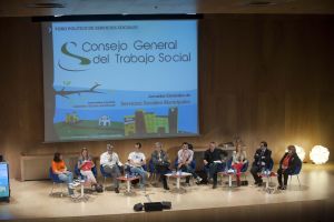 La mayoría de partidos políticos rechaza la reforma local porque acabará con los servicios sociales municipales